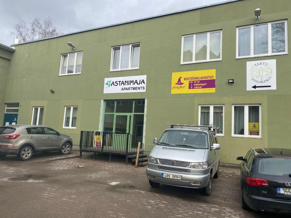 Kastanimaja Apartments タルトゥ エクステリア 写真